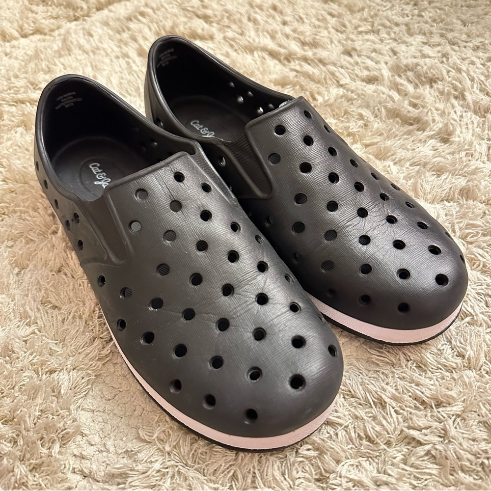 Boy’s Sz 3 - Cat & Jack Slip On Water Shoes